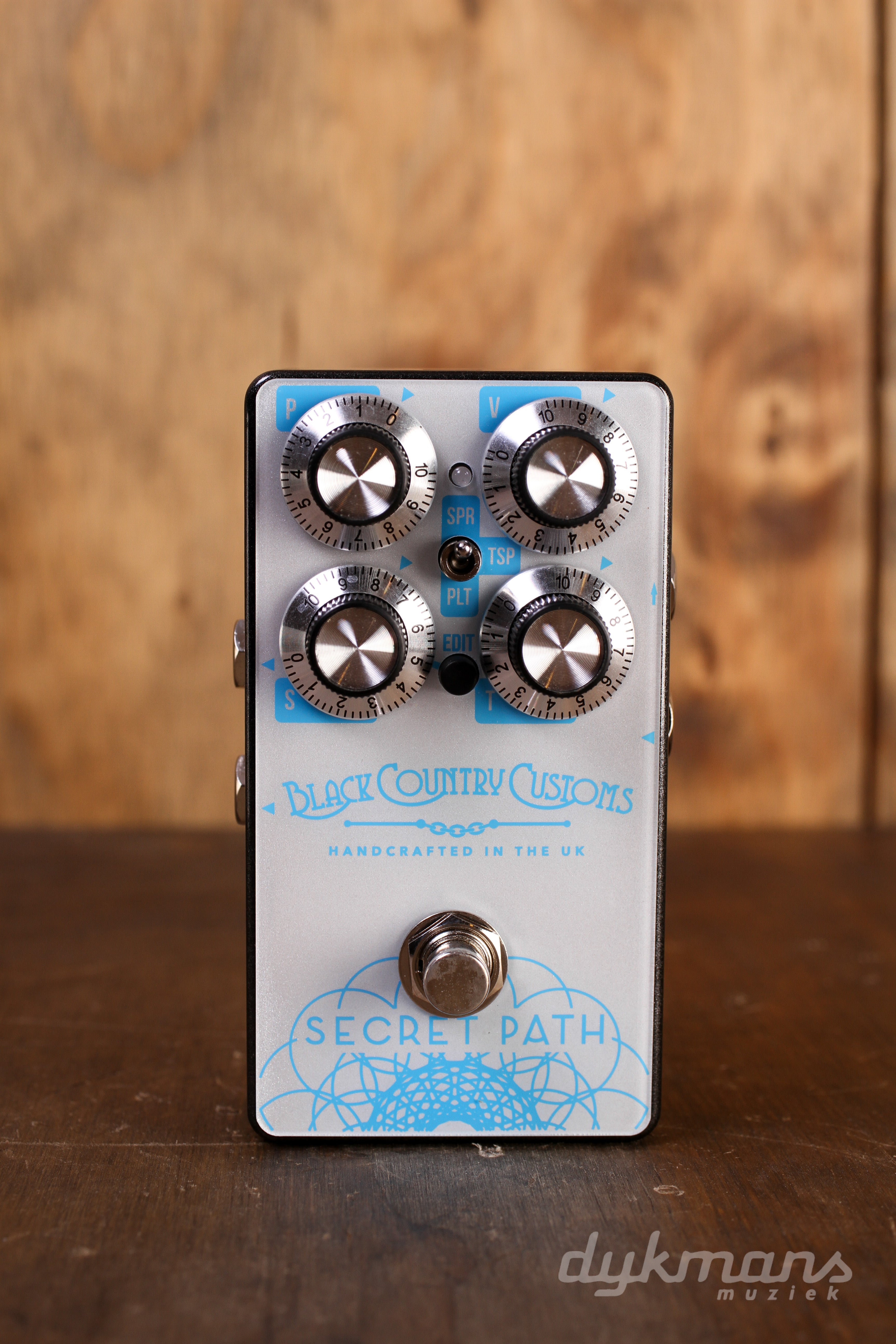 secret path reverb pedal Laney Black Country Customs Secret Path Reverb – Dijkmans Guitars