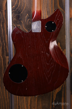 Novo Serus P2 Bonfire mit dunkelkirschroter Rückseite (GEBRAUCHT)