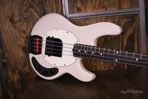 Music Man Stingray Special Candyman VORBESTELLUNG