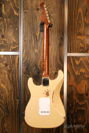 Fender Custom Shop 1960 Stratocaster Relic HSS Desert Sand
