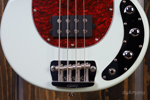 Sterling von Music Man StingRay Classic 24 Mintgrün