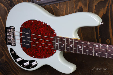 Sterling von Music Man StingRay Classic 24 Mintgrün