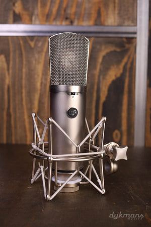 Warm Audio WA-87 R2 Schwarz