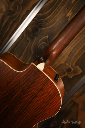 Taylor 214ce