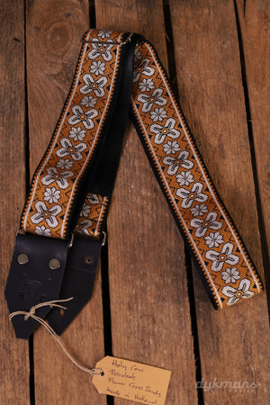 Holy Cow Custom Silberkreuz Lila