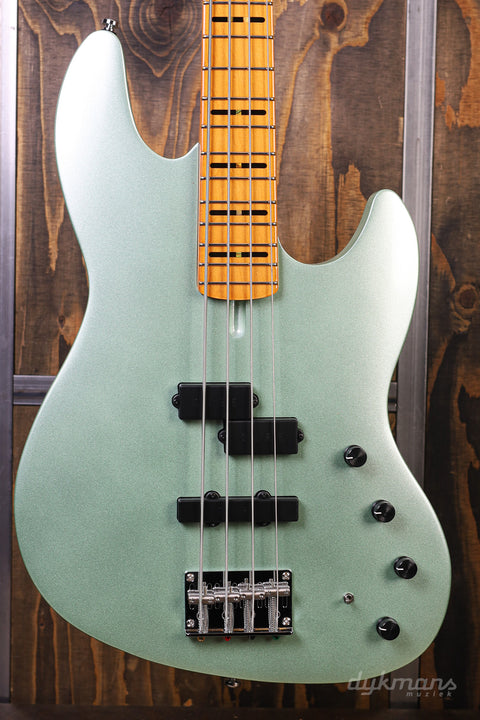 Sire Marcus U7 4-Saiter Surf Green Metallic