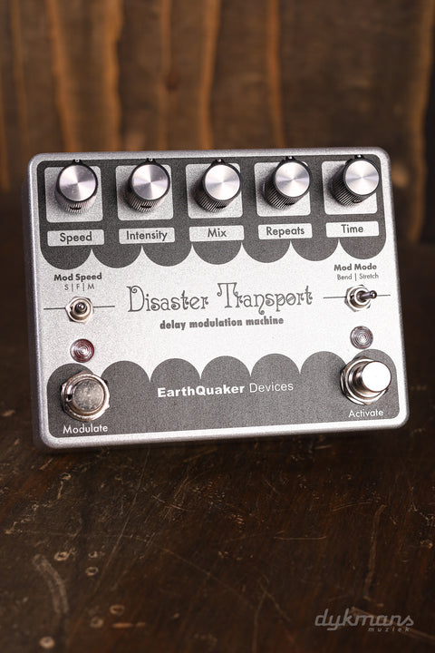 Neuauflage des EarthQuaker Devices Disaster Transport Legacy