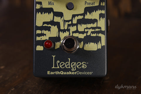 EarthQuaker Devices Ledges dreidimensionale Nachhallmaschine