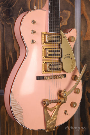 Gretsch Custom Shop 1959 White Penguin Faded Shell Pink Super Heavy Relic von Baumeister Chad Henrichsen