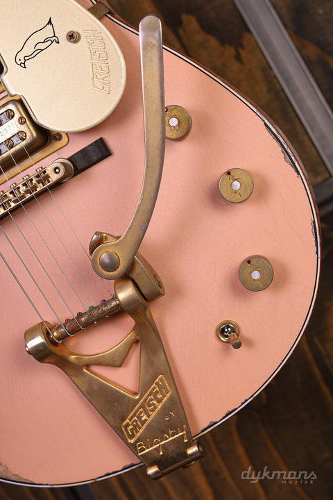 Gretsch Custom Shop 1959 White Penguin Faded Shell Pink Super Heavy Relic by Master Builder Gonzalo Madrigal