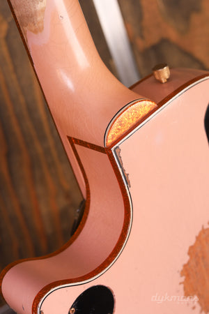 Gretsch Custom Shop 1959 White Penguin Faded Shell Pink Super Heavy Relic von Baumeister Chad Henrichsen