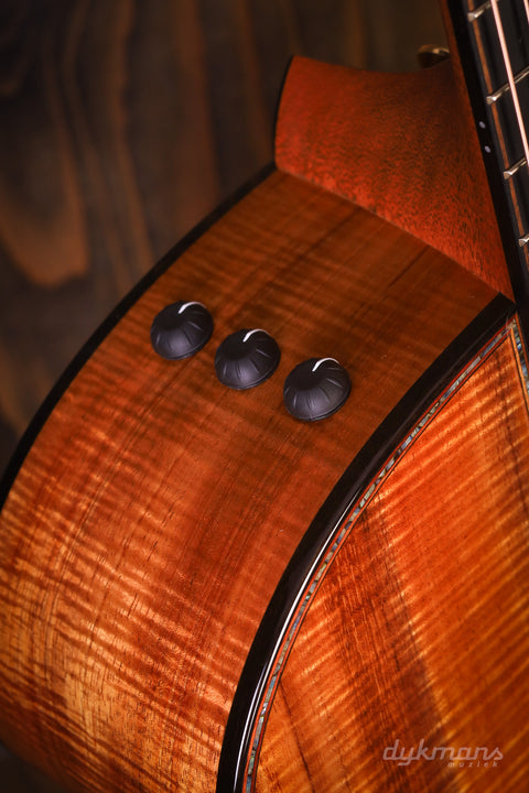 Taylor 924ce-K LTD Koa 50th Anniversary