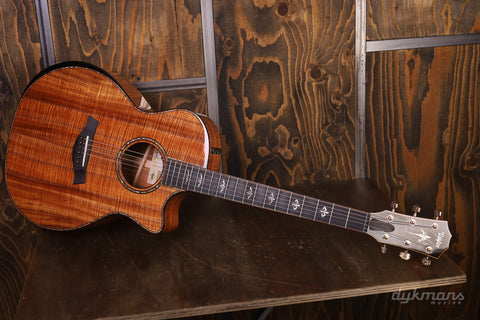 Taylor 924ce-K LTD Koa 50th Anniversary