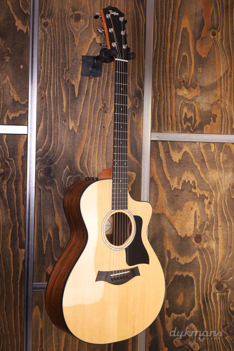 Taylor 212ce Walnuss