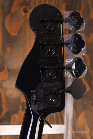 Fender Duff McKagan Precision Bass Schwarz