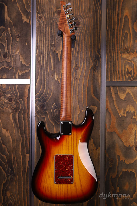 Suhr Classic S Swamp Ash Limited 3-Tone Sunburst