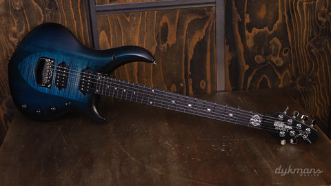 Music Man Majesty Blue Silk VORBESTELLUNG