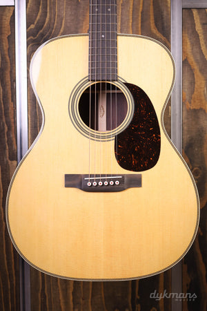 Martin Custom Shop OOO 14-bündiges indisches Palisanderholz mit Wildmaserung