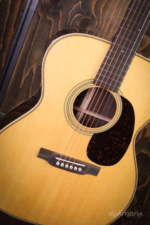 Martin Custom Shop OOO 14-bündiges indisches Palisanderholz mit Wildmaserung
