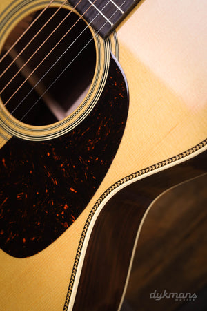 Martin Custom Shop OOO 14-bündiges indisches Palisanderholz mit Wildmaserung