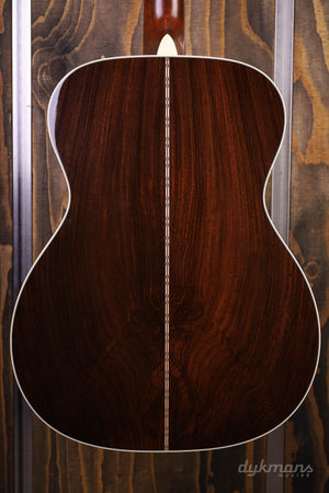 Martin Custom Shop OOO 14-bündiges indisches Palisanderholz mit Wildmaserung