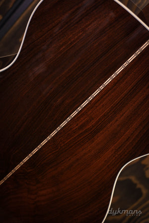 Martin Custom Shop OOO 14-bündiges indisches Palisanderholz mit Wildmaserung