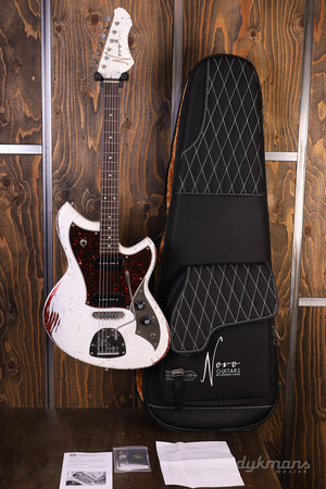 Novo Serus J Olympic White über Candy Apple Red