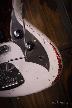 Novo Serus J Olympic White über Candy Apple Red