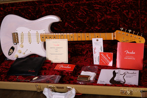 Fender American Vintage II '57 Stratocaster Limited Blonde