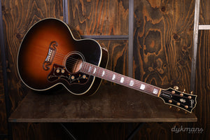 Gibson SJ-200 Standard Vintage Sunburst 2010