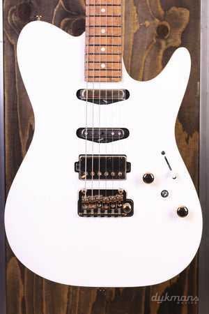 Ibanez LB1-WH Lari Basilio Signature White VORBESTELLUNG