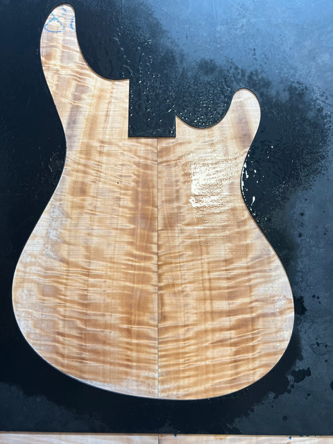 Mayones Regius Core 7 Curly Poplar 4A Python Cove PRE-ORDER