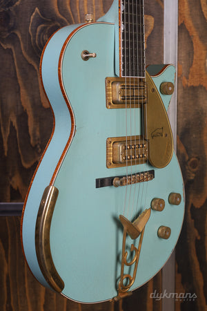 Gretsch Custom Shop 1959 White Penguin Faded Daphne Blue Heavy Relic VORBESTELLUNG