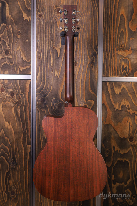 Martin OMC-15ME PRE-OWNED!