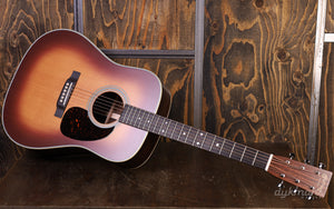 Martin D-28 Satin Amberburst