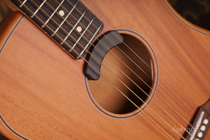 Fender Highway Dreadnought Mahagoni