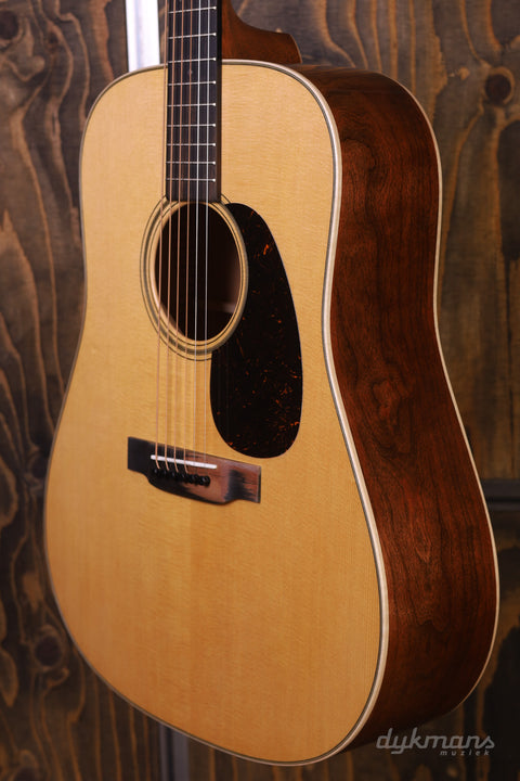 Martin Custom Shop Cherry Hill D-14