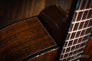 Lakewood M-0 Custom Eukalyptus Huon Pine Top