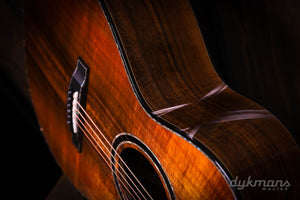 Lakewood M-0 Custom Eukalyptus Huon Pine Top