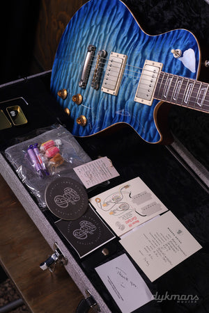 Patrick James Eggle – Gesteppter „Macon Island Blue Burst“