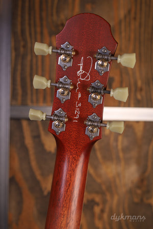 Patrick James Eggle – Gesteppter „Macon Island Blue Burst“