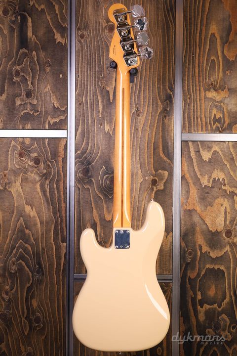 Fender Wintera II Precision Bass Desert Sand