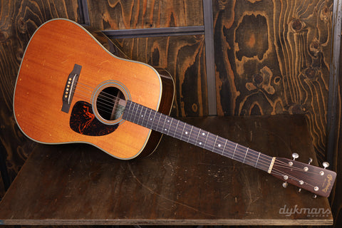 Martin D-28 Custom Shop Rich Robinson gealtert