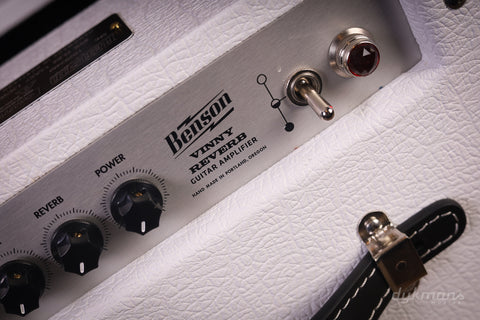 Benson Vinny Reverb Combo White Tolex, Oxblood Grille VORBESTELLUNG