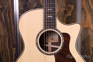 Taylor 814ce V-Class-Verstrebung
