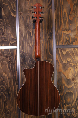 Taylor 814ce V-Class-Verstrebung