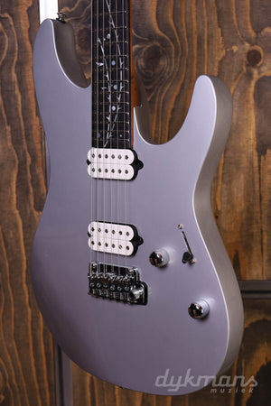 Ibanez TOD10N Tim Henson Unterschrift