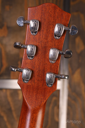 Göttin Montreal Premiere HT Trans White