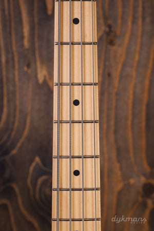 Fender Jazz Standard Bass Schwarz