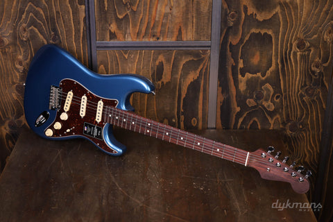 Fender American Professional II Lake Placid Blue Limited Edition Palisanderhals